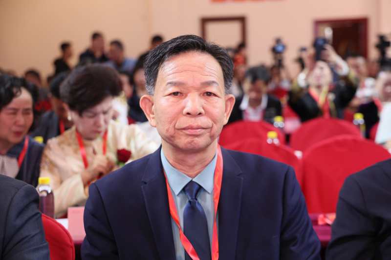 李言平.JPG